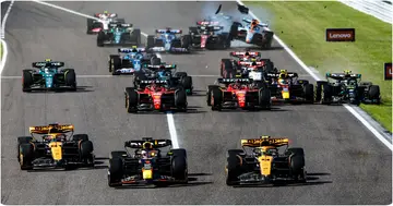 Formula 1, Staring Grid, Japanese Grand Prix, Suzuka, F1, racing, max Verstappen, Lewis Hamilton, Accident, Crash