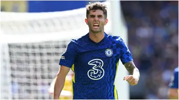 Christian Pulisic celebrates after scoring during the Premier League match between Chelsea and Crystal Palace at Stamford Bridge. Photo by Darren Walsh.