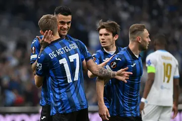 Charles De Ketelaere (L) scored both of Atalanta's goals against Roma