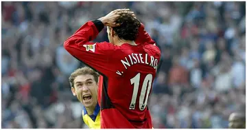 Van Nistelrooy, Arsenal, Emirates, Europa League