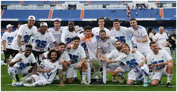 Real Madrid stars celebrate after their side won their 35th La Liga Championship title at Estadio Santiago Bernabeu. Photo by Gonzalo Arroyo Moreno.