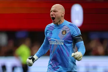 Former USA and Premier Legue goalkeeper Brad Guzan was sent off in Atlanta United's 1-0 home defeat to LAFC on Saturday.