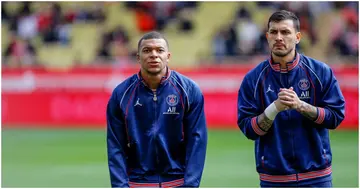 Kylian Mbappe, Leandro Paredes, Paris Saint-Germain, Neymar