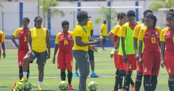 Coach Mercy Tagoe training her players. SOURCE: Twitter/ @Team_GhanaWomen