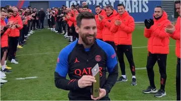 Lionel Messi, PSG, teammates, guard of honour, appreciation