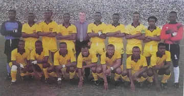 Ghana's Black Stars line up in 1990. Credit: @SaddickAdams