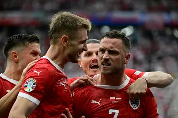 Marko Arnautovic scored a spot-kick as Austria saw off Poland