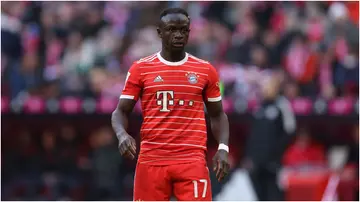 Sadio Mane looks despondent during a Bundesliga game for Bayern Munich.
