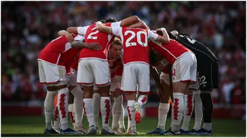 Martin Odegaard speaks to his teammates during the Premier League match between Arsenal FC and Manchester City at the Emirates Stadium. Photo by Ryan Pierse.