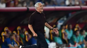 Legendary Manager Jose Mourinho Delivers Stunning Remarks After Celebrating Roma’s Late Winner Like a Kid
