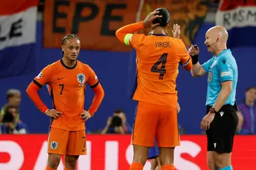 Xavi Simons (L) had a goal controversially ruled out in the Netherlands' draw with France