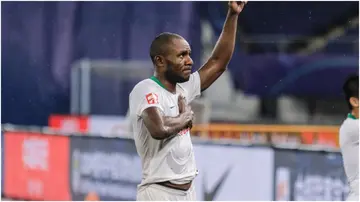 Joseph Minala gesturing during the Chinese Super League football match (CSL) between Shanghai SIPG and Qingdao Huanghai in Suzhou in China's eastern Jiangsu province. Photo by STR.