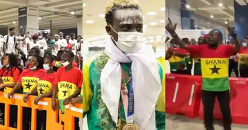 Ghanaians throng airport for the arrival of Olympic hero Samuel Takyi