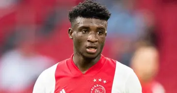 Mohammed Kudus in action for Ajax before getting injured. Credit: @AFCAjax