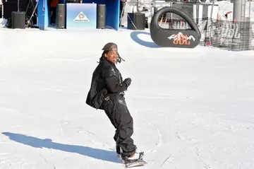 Are there any black professional snowboarders?