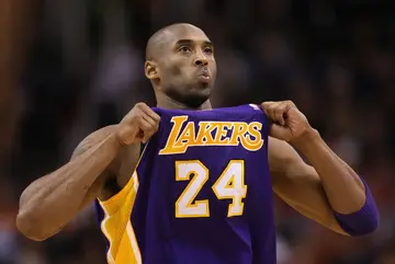 Los Angeles Lakers retired numbers