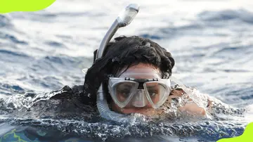 Rihanna snorkelling in Italy