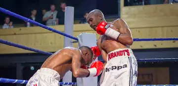 jackson chauke, mustapha mukapasi, espn africa boxing 19, south africa, boxing, abu flyweight title