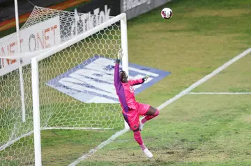 Ghana goalkeeper Richard Ofori was unable to prevent Orlando Pirates losing at Maritzburg United and surrendering top spot in the South African Premiership