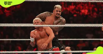 Solo Sikoa wrestles during WrestleMania RAW 2023.