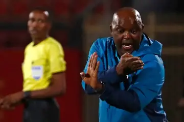 Pitso Mosimane, Nigeria, Super Eagles, Kaizer Chiefs, Coach, Abha.