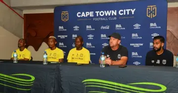 Cape Town City, Unhappy, Premier Soccer League, Kaizer Chiefs, Replay, Sports, South Africa, Eric Tinkler, DStv Premiership