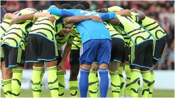 Martin Odegaard gives a team talk during the Premier League match between AFC Bournemouth and Arsenal FC at Vitality Stadium. Photo by Mark Leech.