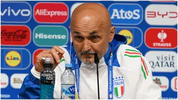 Luciano Spalletti has sparked reactions after setting four strict rules for his players during the Euros. Photo by Claudio Villa.