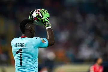 Richard Ofori catches the ball during Ghana's game against Tunisia.