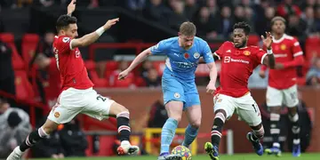 Kevin De Bruyne aims dig at Man United