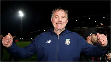 Phil Parkinson, Wrexham, Racecourse Ground, Wales, National League.