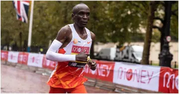 Eliud Kipchoge sends heartfelt message to fans after London Marathon disappointment