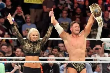 7 real-life couples who are WWE superstars