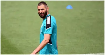 Karim Benzema attends a training session at the Ciudad Real Madrid ahead of their UEFA Champions League final match against Liverpool. Photo by GABRIEL BOUYS.