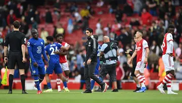 Arsenal and Chelsea stars after the full-time whistle of the London derby at the Emirates. Photo by Shaun Botterill