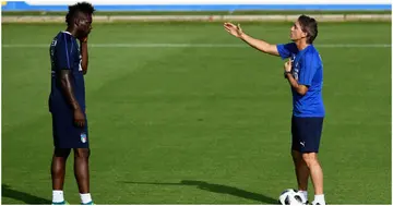 Mario Balotelli, Roberto Mancini, Italy, social media, post, striker, Azzurri