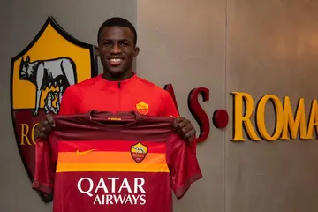 Ghanaian Teen Felix Afena-Gyan Presents Signed Jersey to Former Italian Ambassador