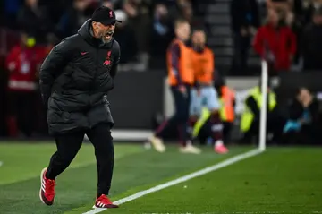 Liverpool manager Jurgen Klopp has spoken out in favour of a coaches challenge in football for contentious refereeing decisions