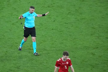 Michael Oliver, Jonathan Richter, Germany vs Denmark, Euro 2024, lightning
