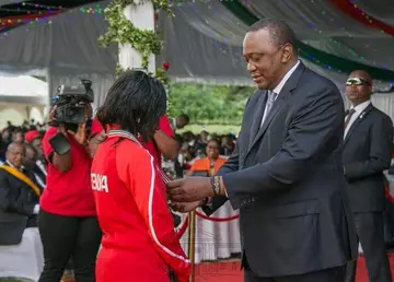 Mary Keitany awarded third highest state commendation by President Uhuru Kenyatta
