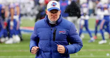 Bills coach salary