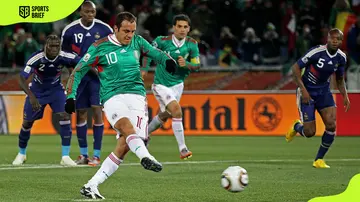 What teams did Cuauhtemoc Blanco play for?