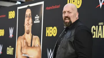 Who was heavier Big Show or Andre the Giant?