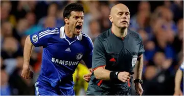 Referee, Robbed, Chelsea, 2009, Tom Ovrebo, Admits, Deserved, Penalty, Barcelona