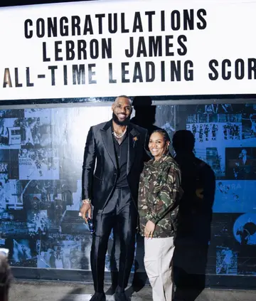 How is Gloria James related to LeBron James?
