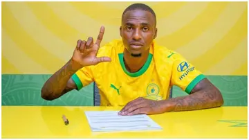 Thembinkosi Lorch after signing his contract as a new Mamelodi Sundowns player. Photo: @iDiskiTimes