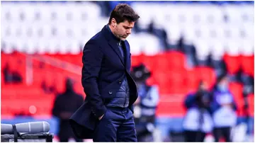 Mauricio Pochettino looks dejected during the French Ligue 1 match between PSG and Lille. Photo: Baptiste Fernandez.