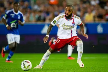 Alexandre Lacazette, Ligue 1, Lyon, France, Arsenal