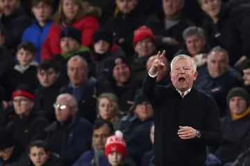 Sheffield United manager Chris Wilder claimed an assistant referee 'showed a lack of respect' for eating a sandwich in front of him