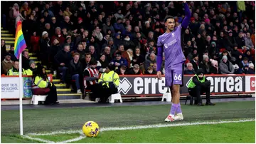 Trent Alexander-Arnold prepares to take a corner-kick during the Premier League match between Sheffield United and Liverpool FC at Bramall Lane. Photo by George Wood.